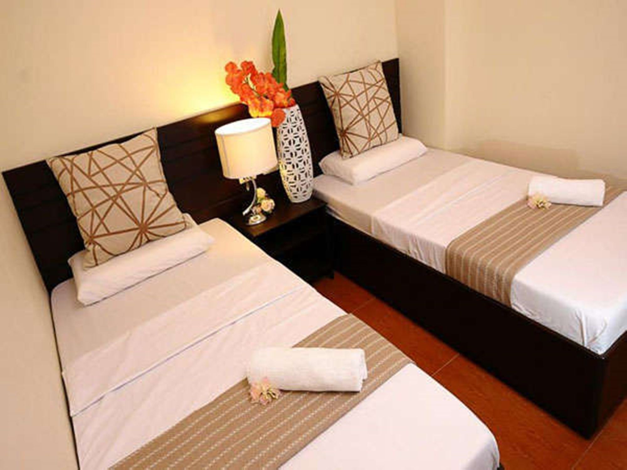 Reddoorz Near Victoria Mall Davao City Exterior foto